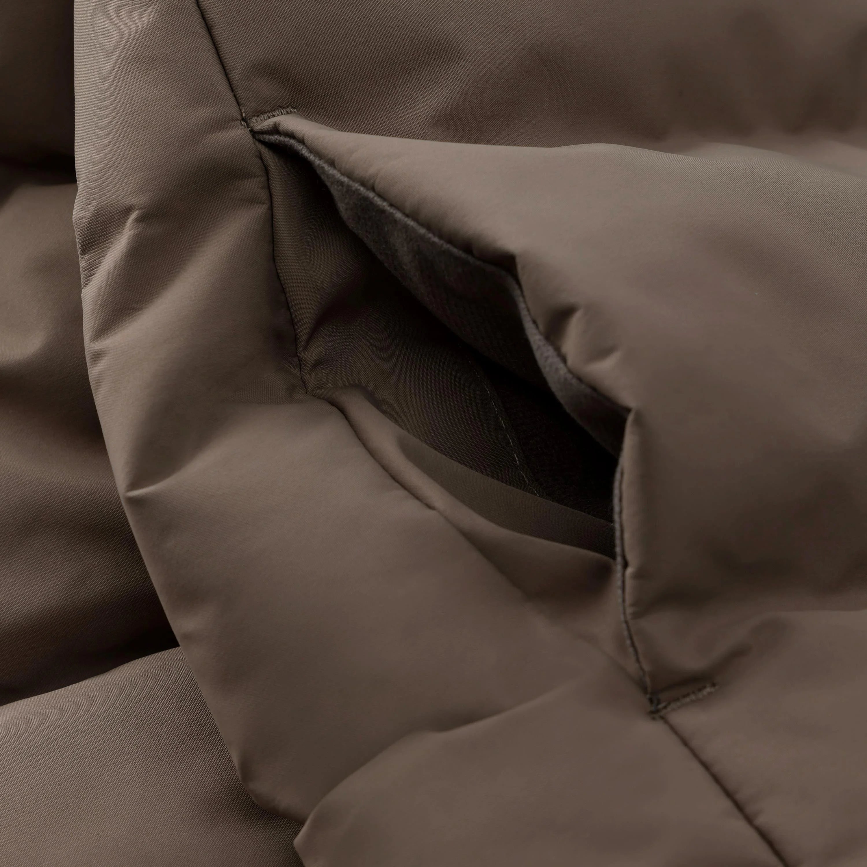 En Fant Jacket Quilt Solid - Pine Bark