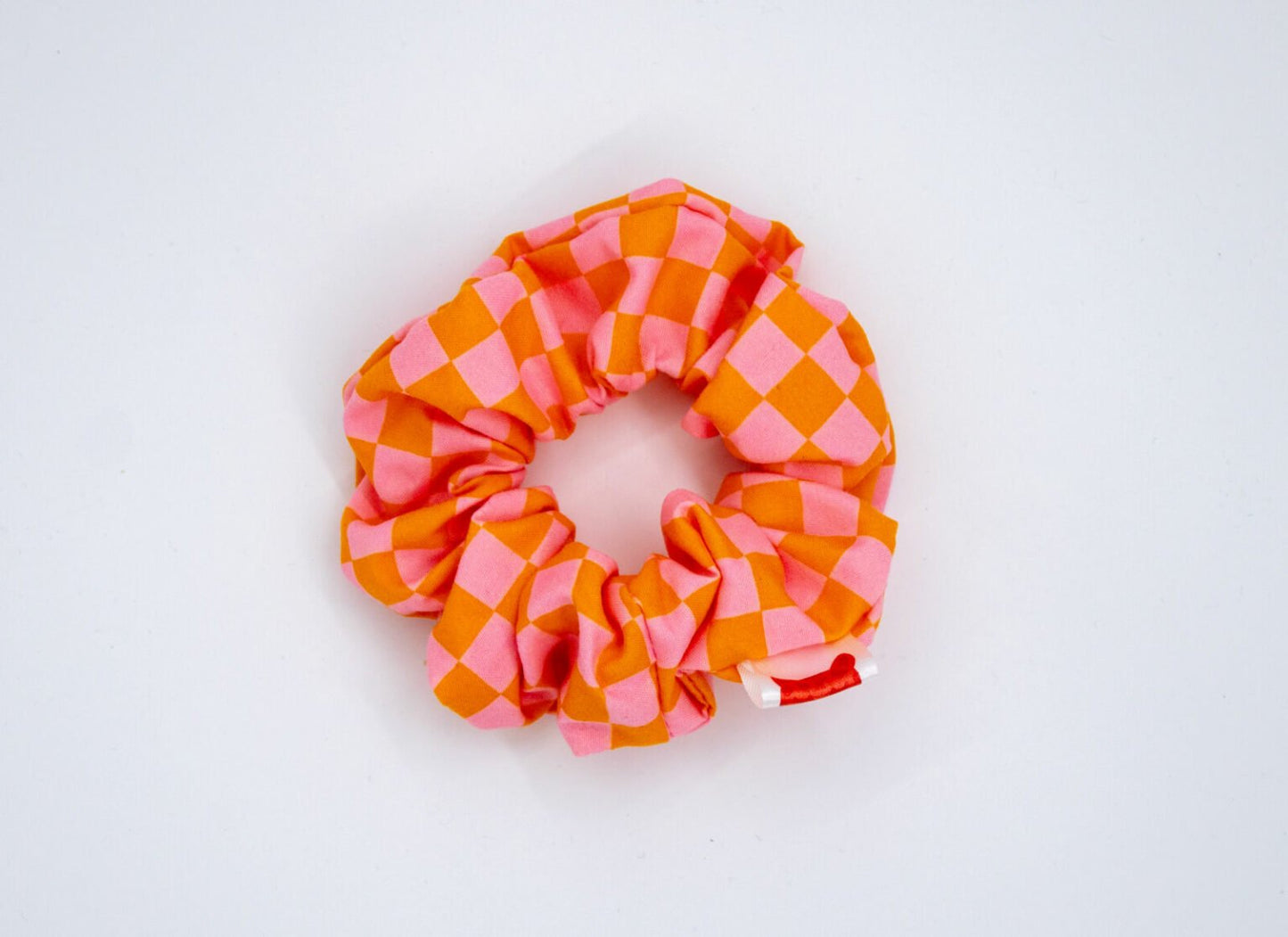 Colori Ribelle Scrunchie pink block - hatshoe
