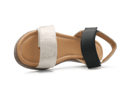 Giga Meisjes Sandalen G4561 - Goud - hatshoe