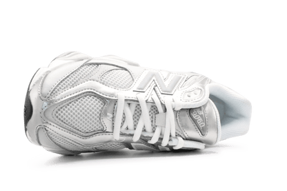 New Balance - Sneaker 9060 Silver Teen - hatshoe