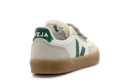 Veja Klittenband Schoen V90-Small Leer - Pure Golf Almond - hatshoe